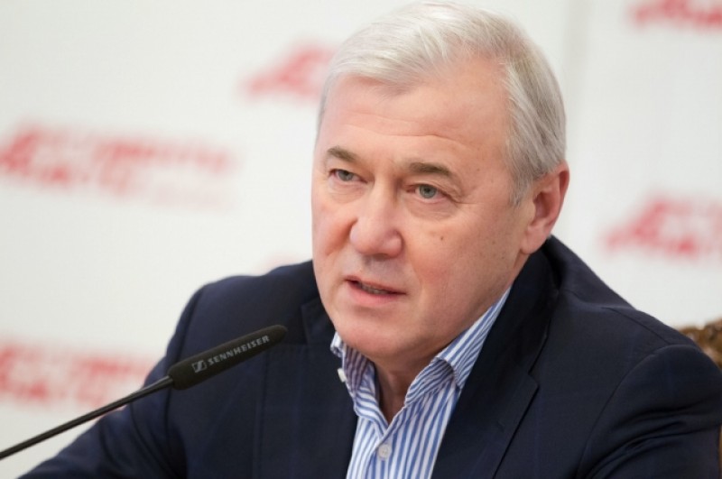 Анатолий Аксаков