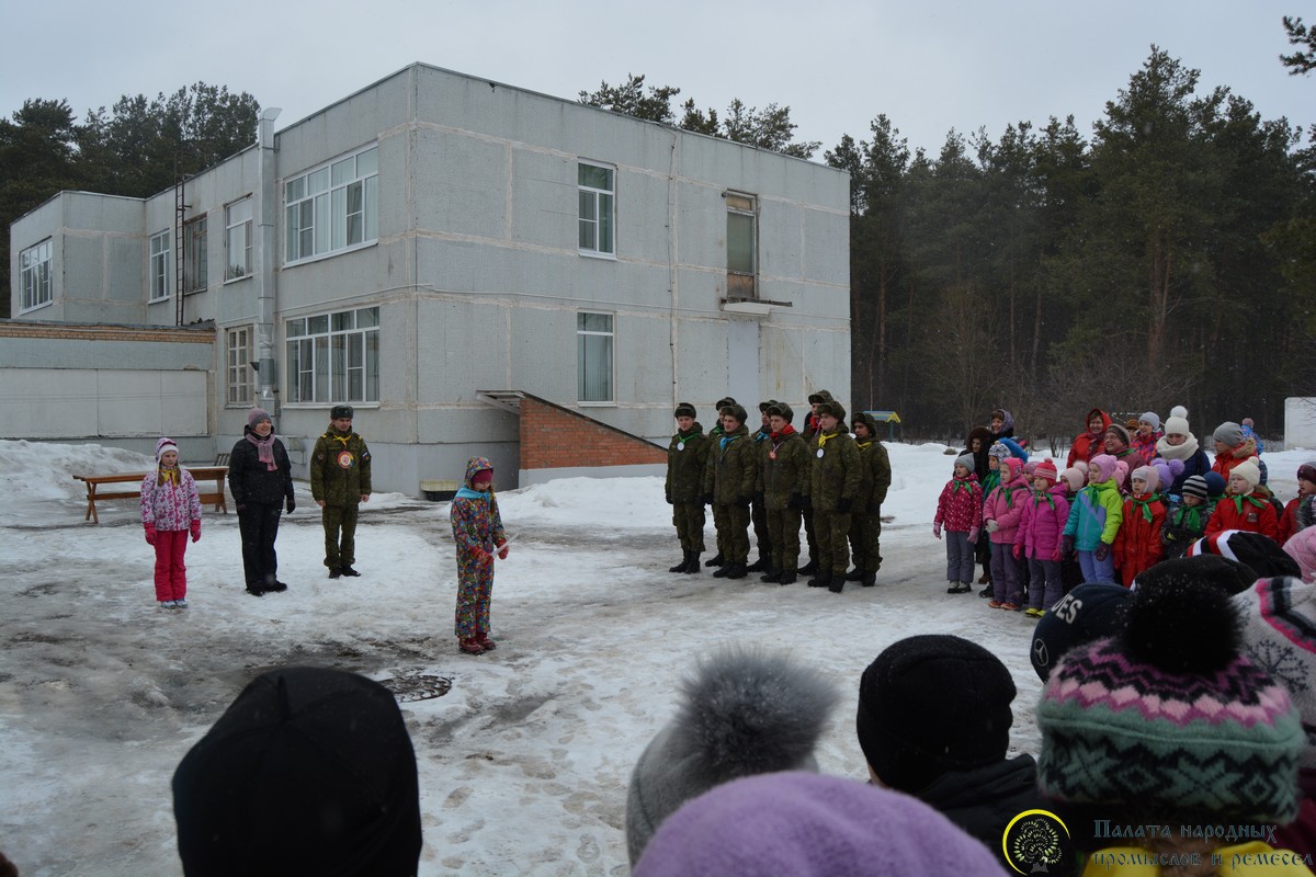 Воспитывая патриотов. Равняемся на лучших